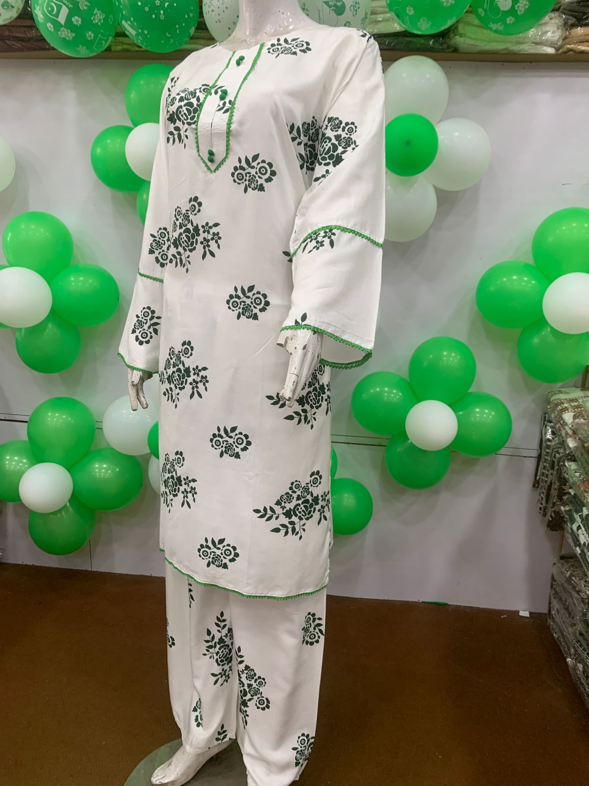AZADI SALE SUMMER LINEN 2 PIECE. LONG LENGTH ( Flower )
