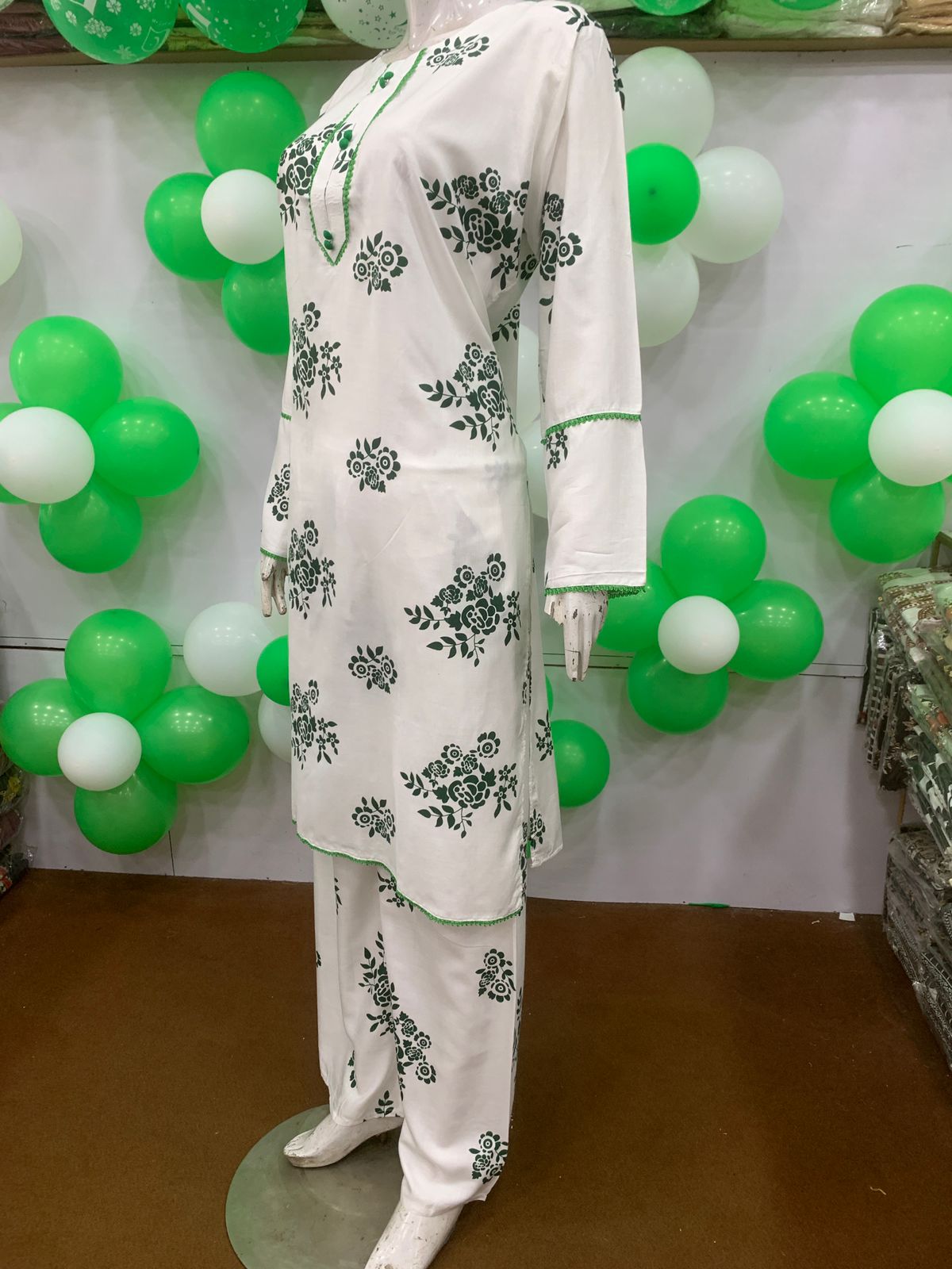AZADI SALE SUMMER LINEN 2 PIECE. LONG LENGTH ( Flower )