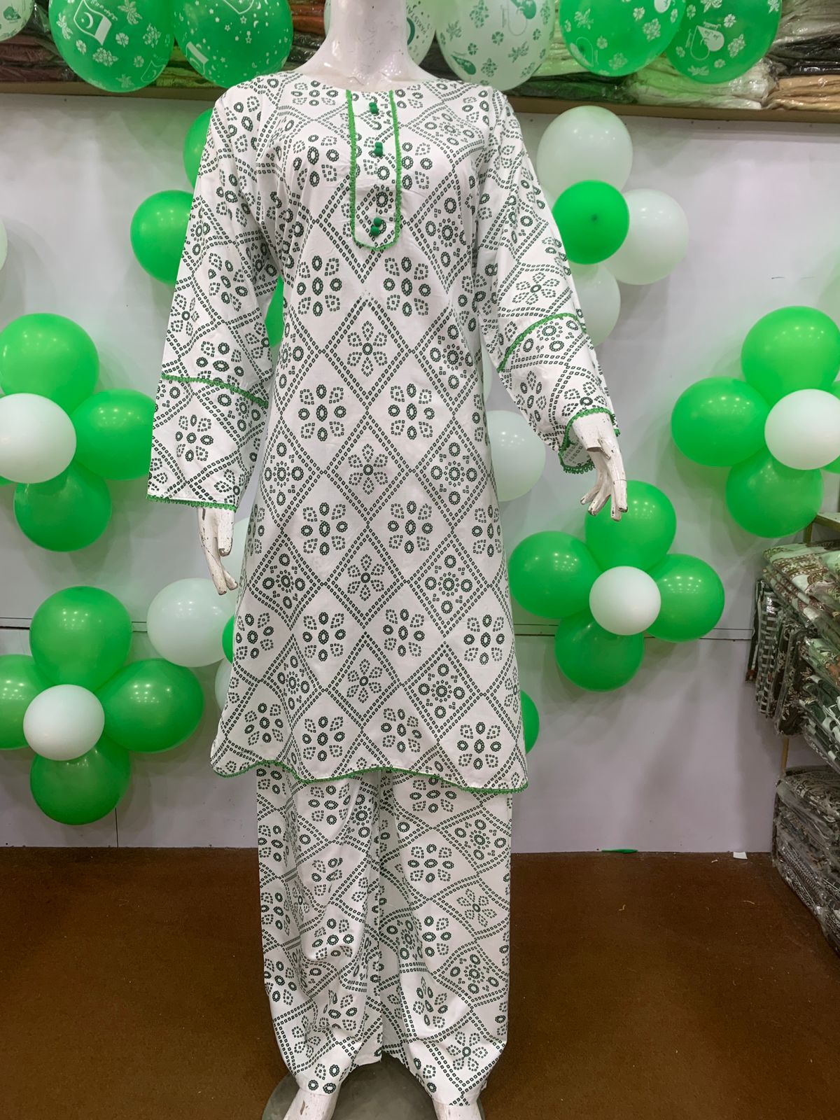 AZADI SALE SUMMER LINEN 2 PIECE. LONG LENGTH ( Chunri )