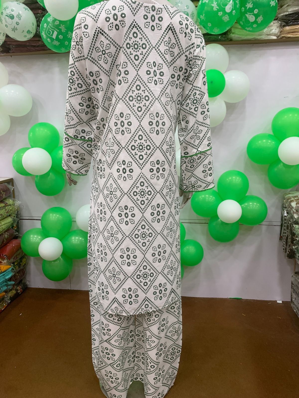 AZADI SALE SUMMER LINEN 2 PIECE. LONG LENGTH ( Chunri )