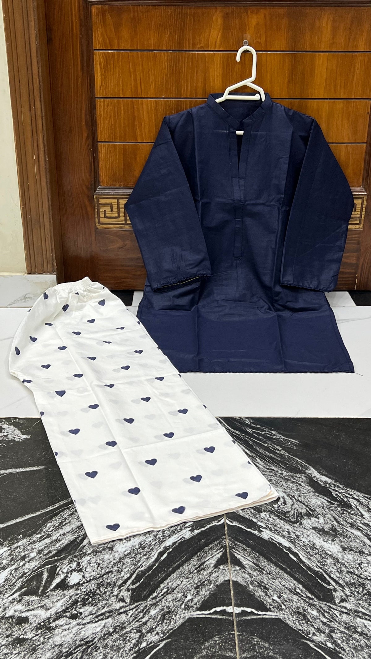 2PC Lawn Cotton Steam Printed Viral Heart Printed (Navy Blue)