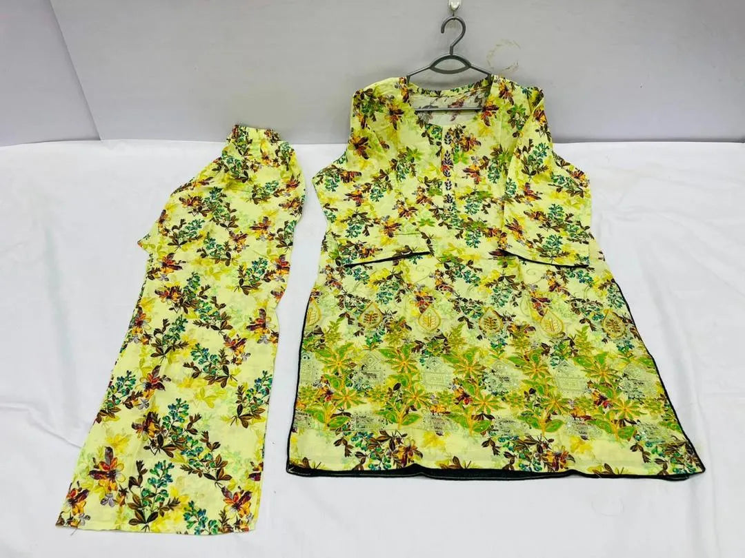 Lawn Women's 2PC Stitched Suit Printed and Embroided