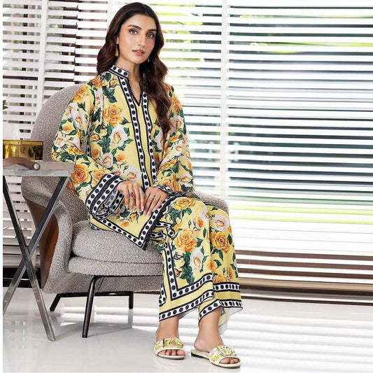 Elegant Women's Luxury Velvet 2-Piece Co-Ord Set | Premium Chic Outfit 12