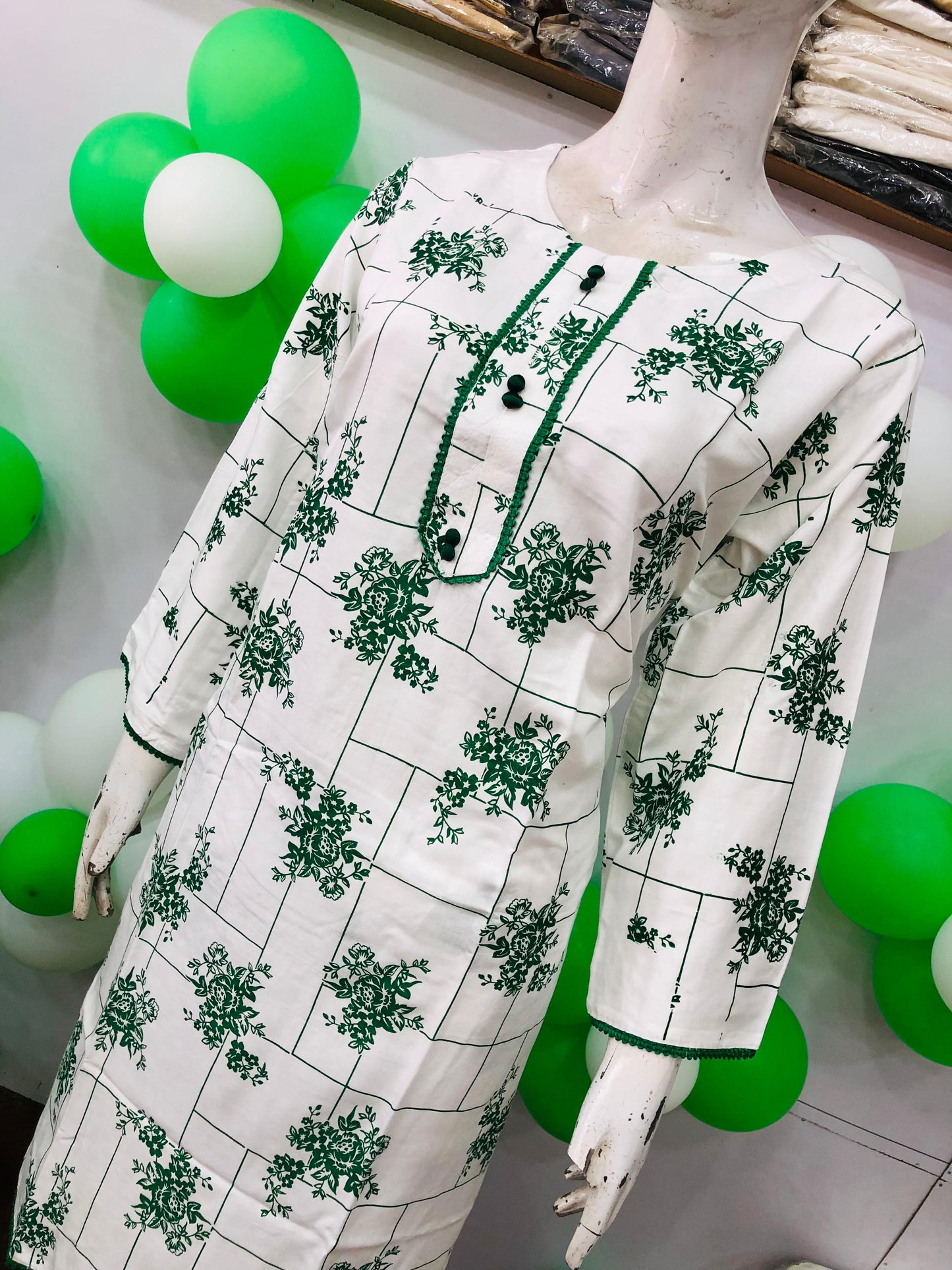 AZADI SALE SUMMER LINEN 2 PIECE. LONG LENGTH ( Check Flower )