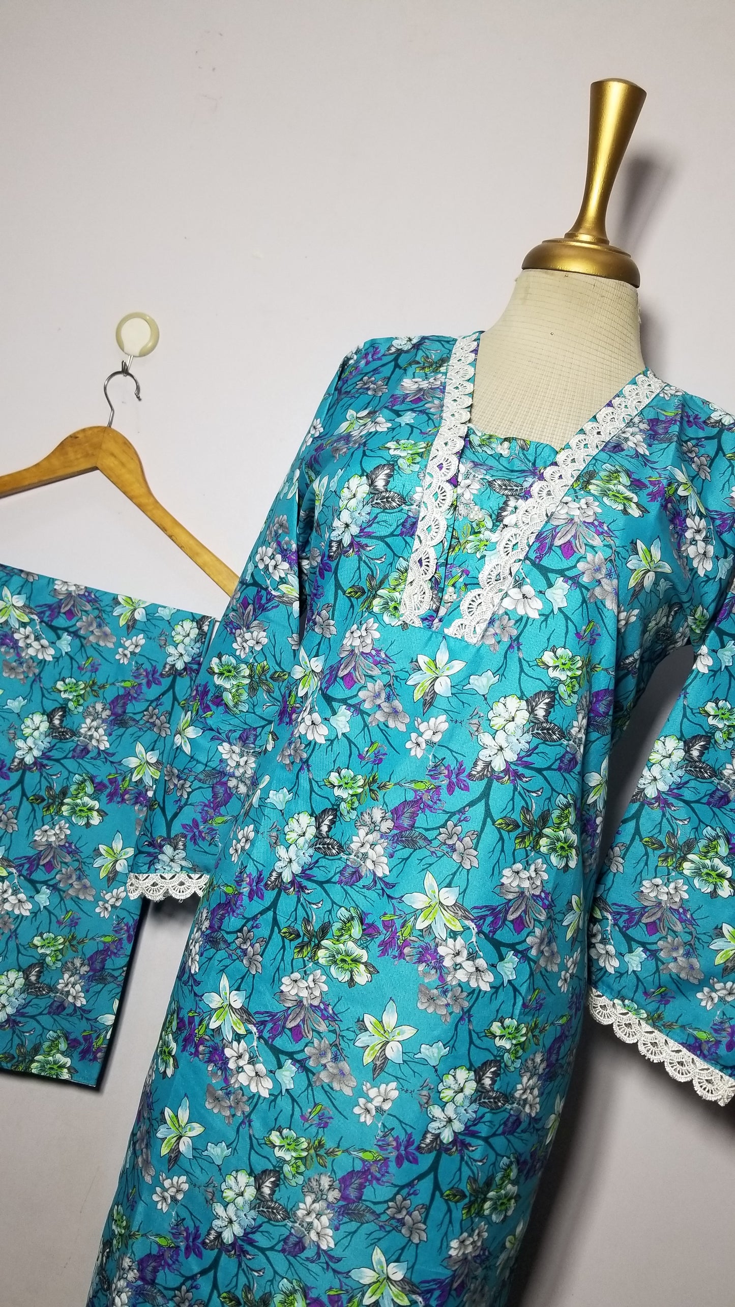Cotton 2-Piece Stitched Set with Elegant Lace Detailing – Long Length Outfit (08)