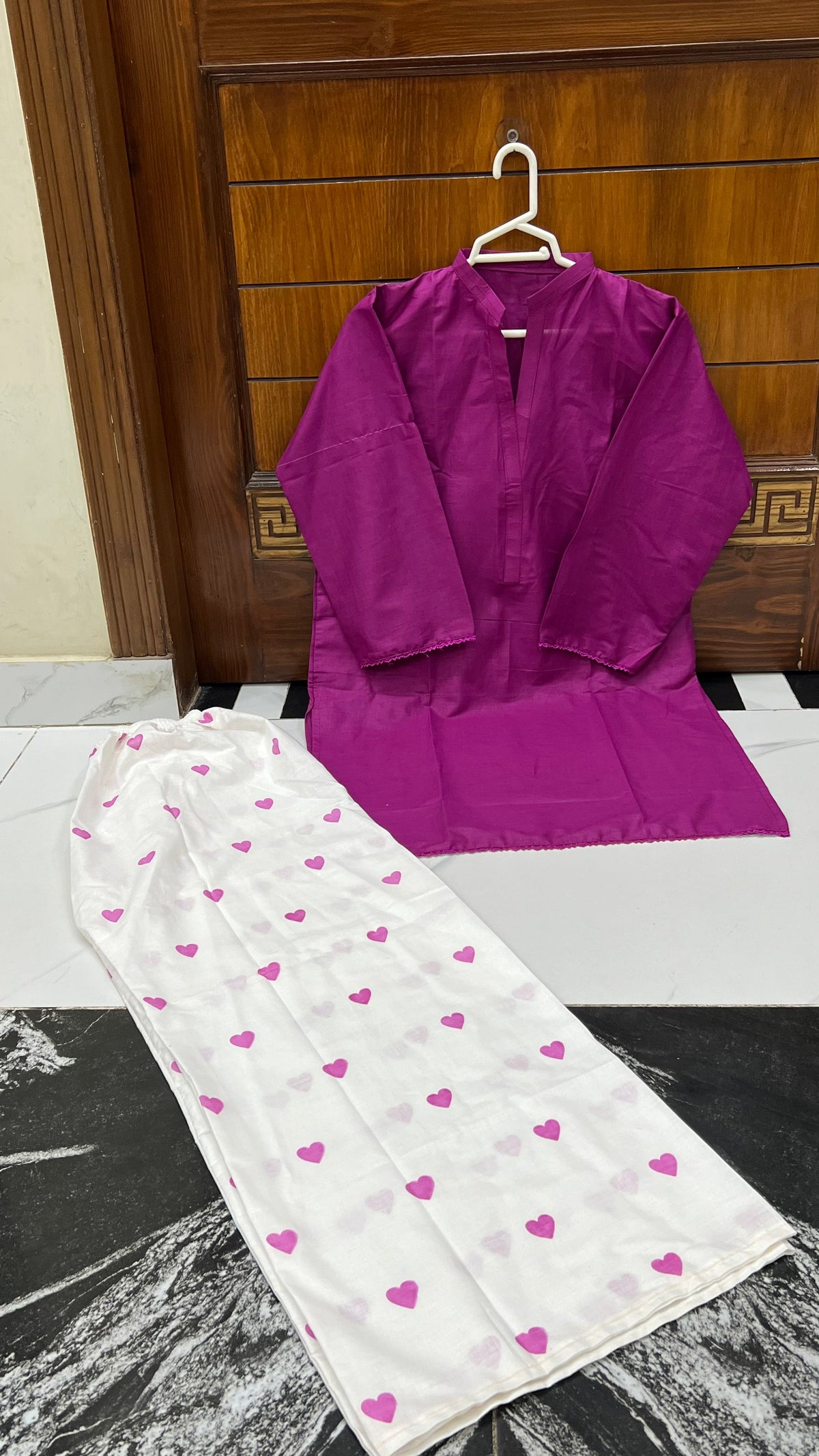 2PC Lawn Cotton Steam Printed Viral Heart Printed (Magenta)