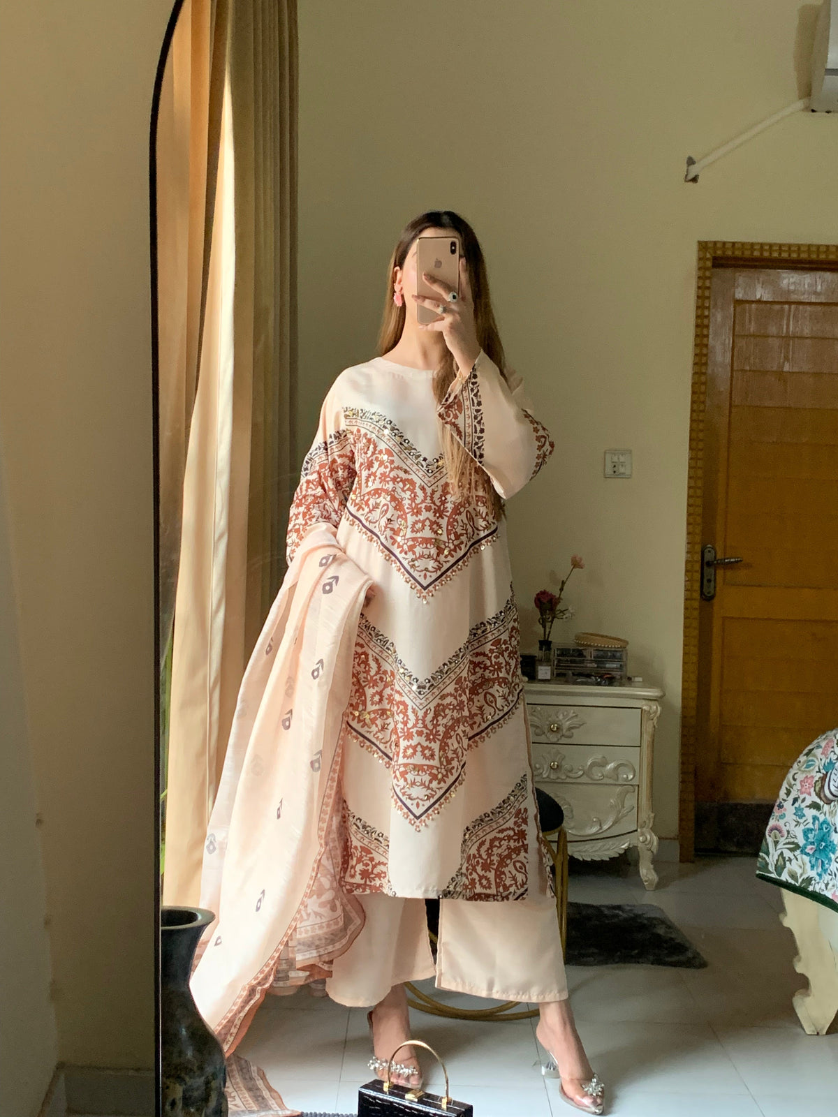 Simran Élegance Premium Silky Lawn Stitched 3-Piece Set