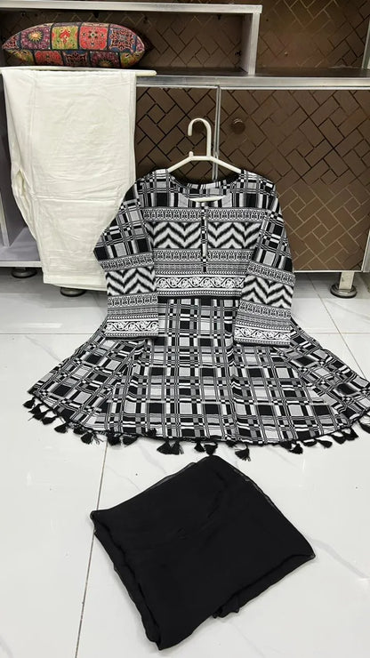 3Pcs Women's Stitched Lawn Digital Print Suit with Lace work short Frock and Shalwar 4 (Copy)