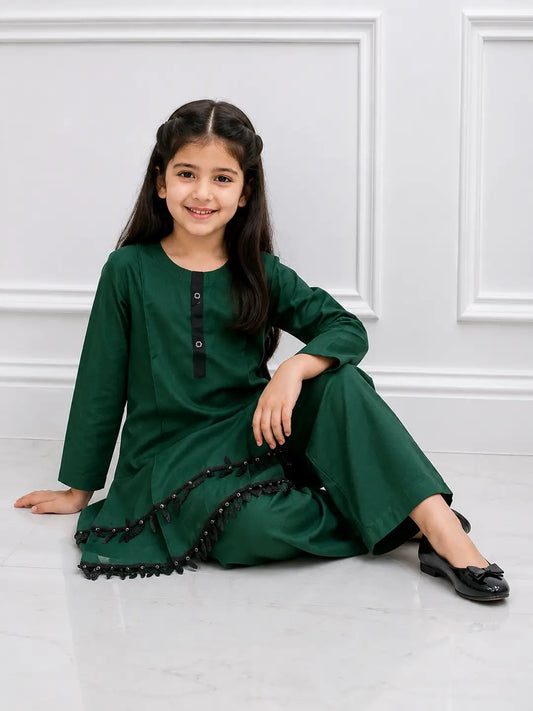 2 Pcs Girl's Lawn Plain Kurta And Trouser with Lace