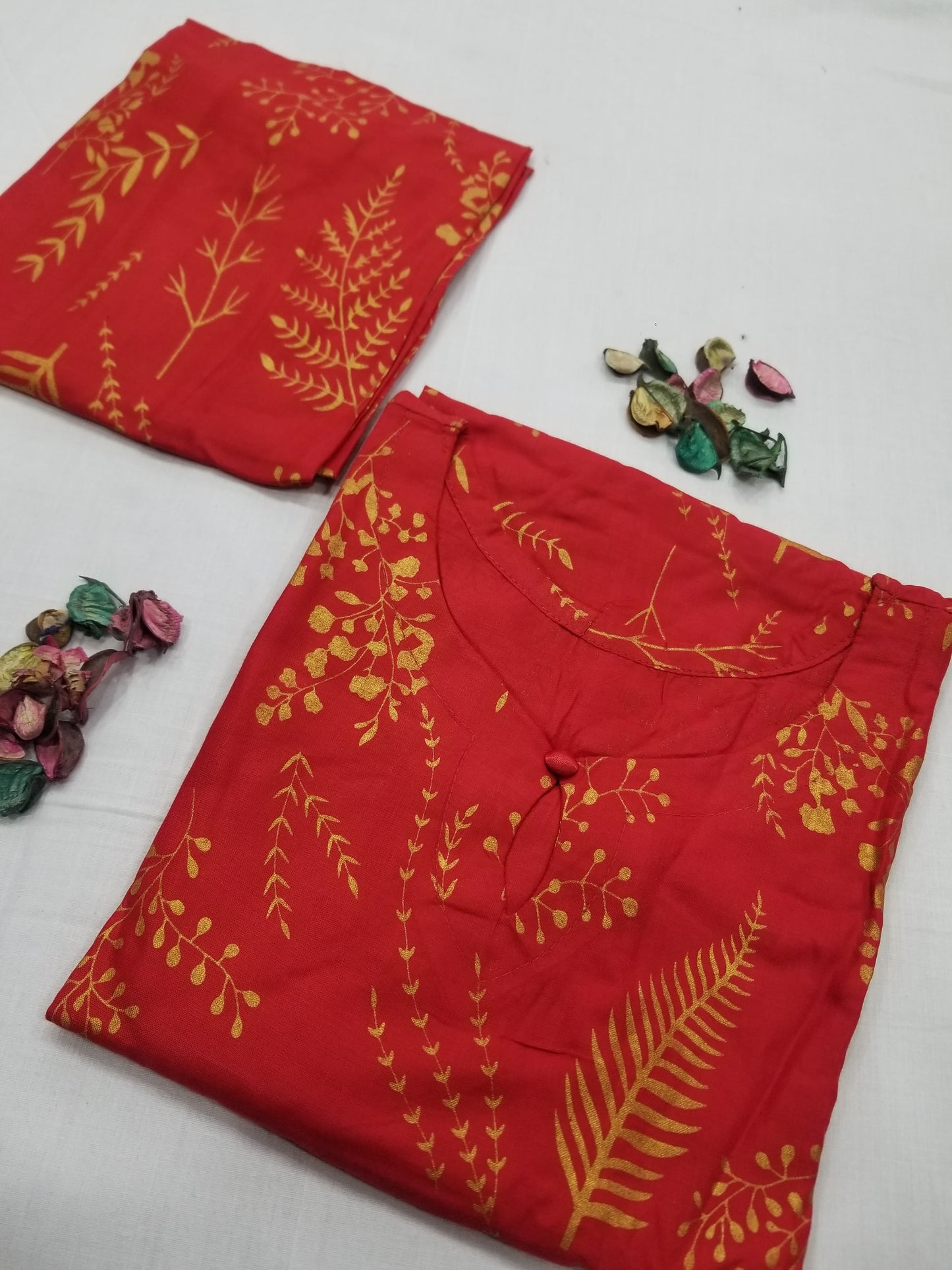Petal Design Summer Linen Suit – Trendy & Lightweight, 1390 with free delivery (Red)