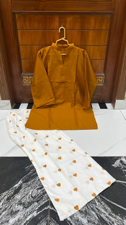 2PC Lawn Cotton Steam Printed Viral Heart Printed (Golden)