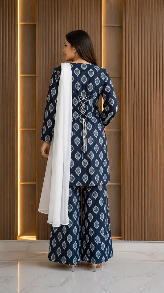 3 Pcs Women's Stitched Cotton Lawn Printed Suit with Chiffon Dupatta & Back Straps (Blue)