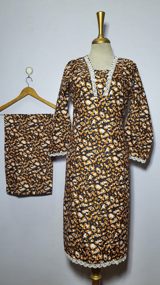 Cotton 2-Piece Stitched Set with Elegant Lace Detailing – Long Length Outfit (11)